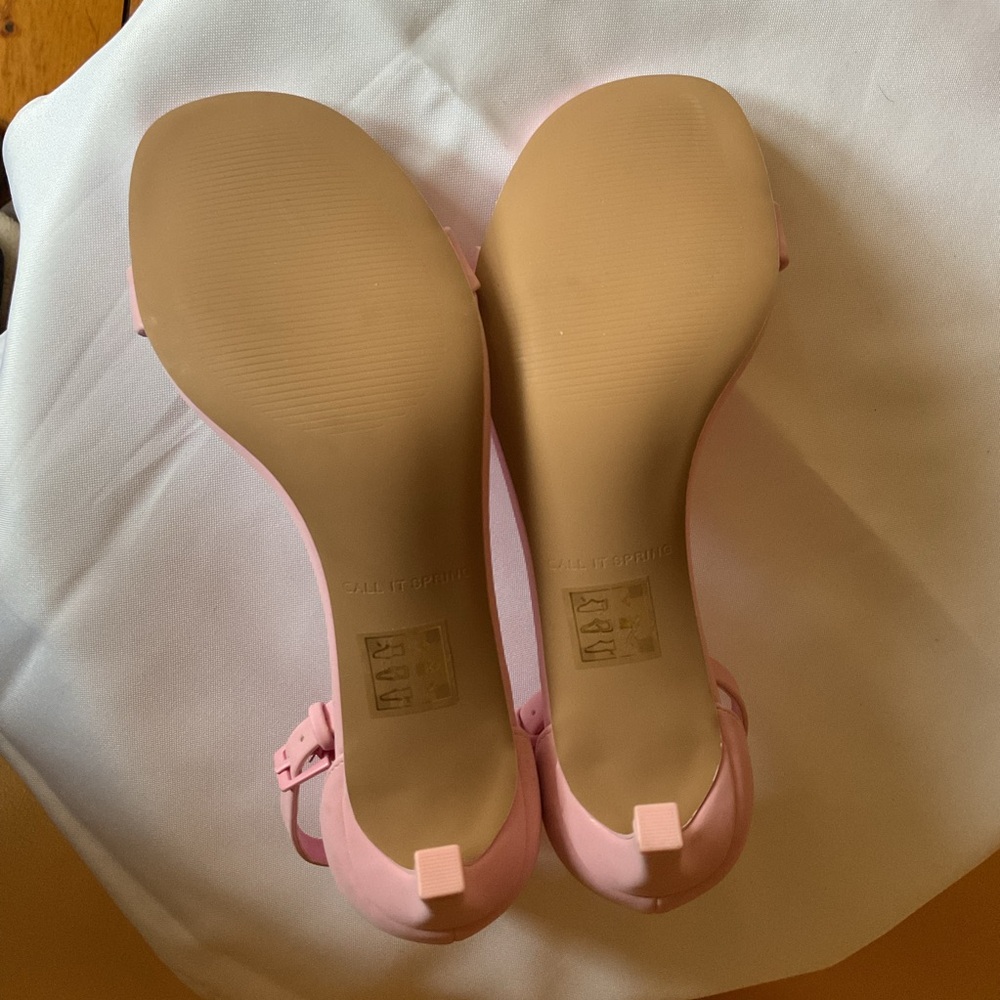 Call It Spring Elegant Pink Women's Sandal Heels Size 8 NWOT - Picture 5 of 7